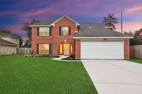 4814 E Columbary Dr, Rosenberg, TX 77471