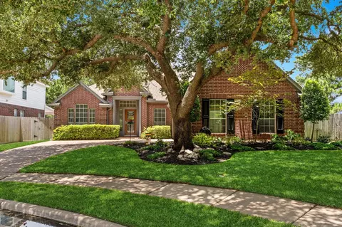 9539 Barretts Glen Ct, Houston, TX 77065