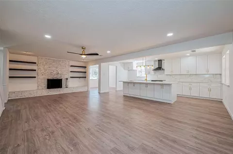 7006 White Tail Dr, Spring, TX 77379 photo 1