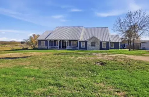 901 Kunde Rd, Seguin, TX 78155