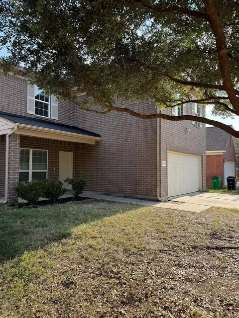Exterior - 5119 Forest Terrace Dr, Spring, TX 77373 photo 6 of 9