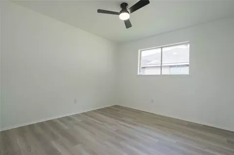 Bedroom - 6023 Knotty Post Ln, Spring, TX 77373 photo 2 of 4