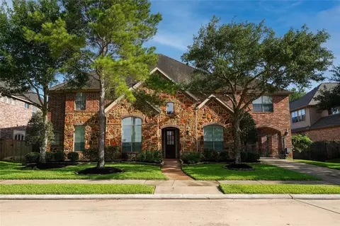 25411 Springwood Lake Dr, Katy, TX 77494