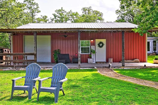 2203 Dead End Ln, Ledbetter, TX 78946