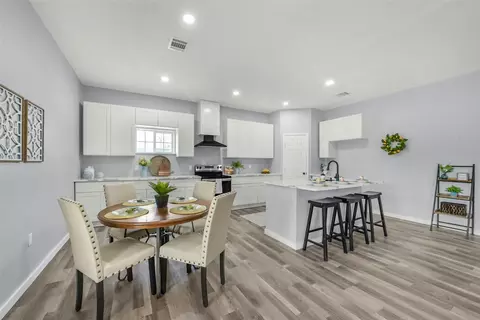 262 County Road 3552, Cleveland, TX 77327