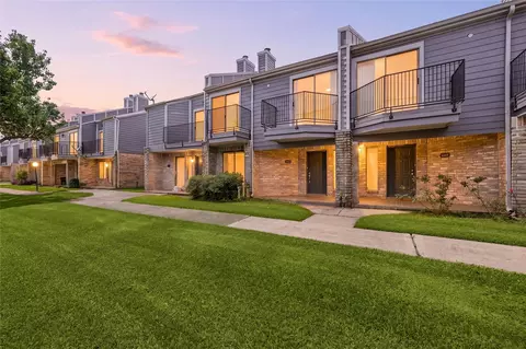 3813 Landmark Dr, Missouri City, TX 77459