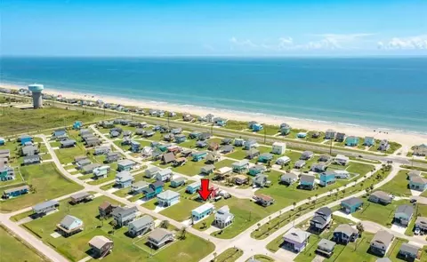 23011 Camino St, Galveston, TX 77554