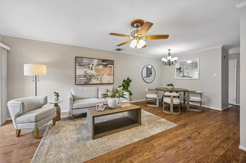 5050 Glenmont Dr #F5, Houston, TX 77081