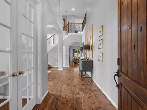 904 Cozy Hollow Ct, Friendswood, TX 77546