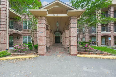 2803 Kings Crossing Dr #315, Kingwood, TX 77345