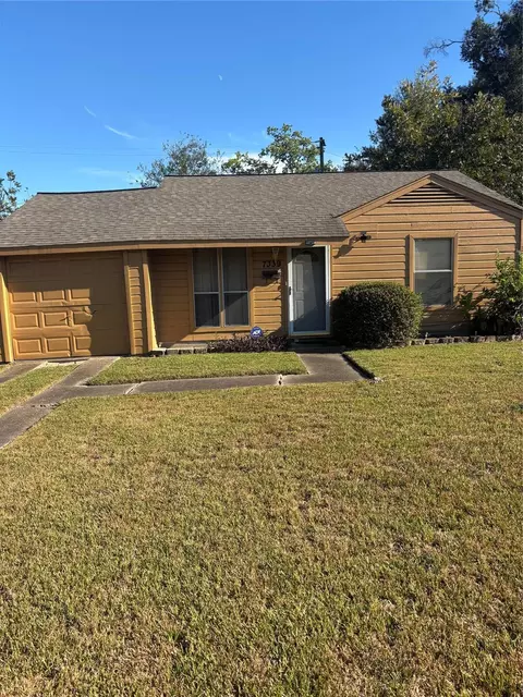 7339 Okinawa Rd, Houston, TX 77033
