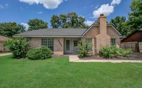25802 Fairbrook Ln, Spring, TX 77373 photo 1