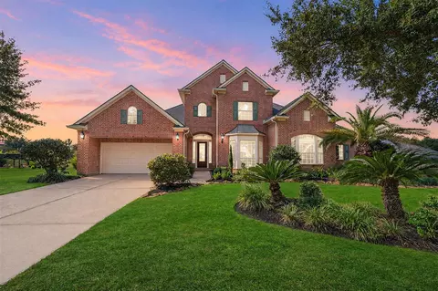 43 Highclere Park Dr, Spring, TX 77379