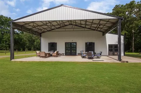 79 E Pine Dr, Huffman, TX 77336