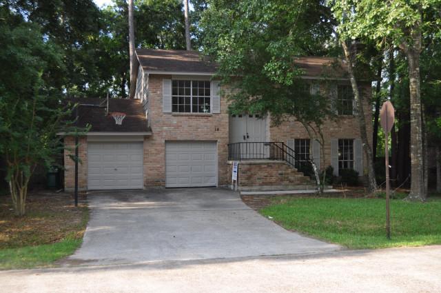 18 Kittiwake Ct, Spring, TX 77380 photo 1