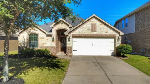 3857 Enchanted Timbers Ln, Spring, TX 77386 photo 1