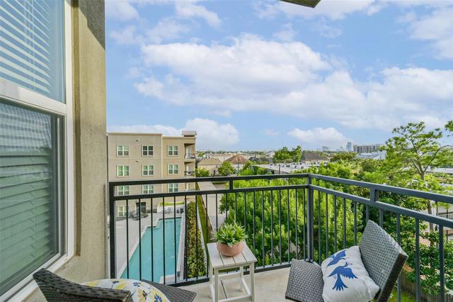 1010 Rosine St #49, Houston, TX 77019