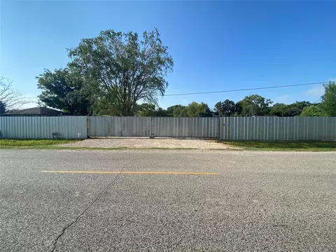 6807 Spindle Dr, Houston, TX 77086