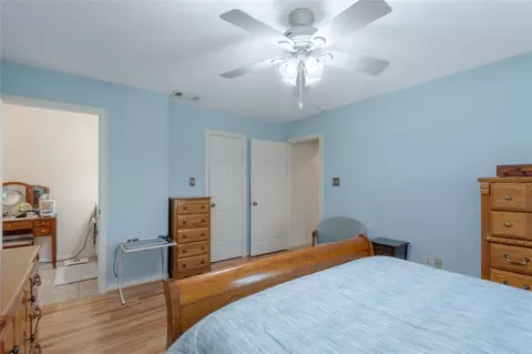 Bedroom - 15 Lakeside, Trinity, TX 75862 photo 2 of 9