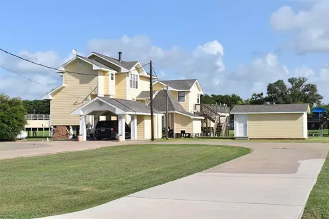 1657 County Road 291, Sargent, TX 77414