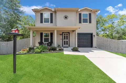 316 Greely St, El Campo, TX 77437