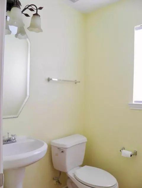 Bath - 22923 Twisting Pine Dr, Spring, TX 77373 photo 1 of 7