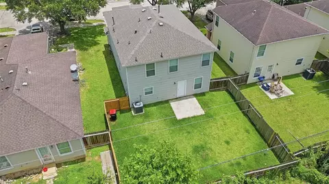 View/Area - 22923 Twisting Pine Dr, Spring, TX 77373 photo 3 of 8