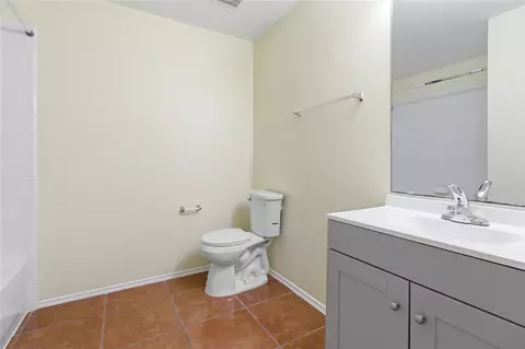 Bath - 22923 Twisting Pine Dr, Spring, TX 77373 photo 6 of 7