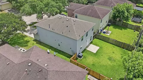View/Area - 22923 Twisting Pine Dr, Spring, TX 77373 photo 5 of 8