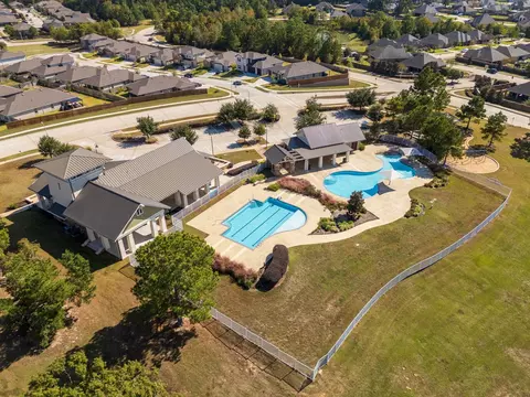 View/Area - 12276 Emerald Mist Ln, Conroe, TX 77304 photo 4 of 7