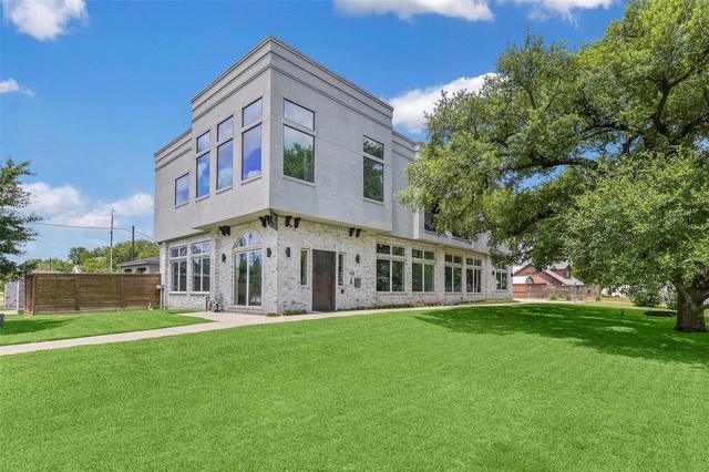 316 Morningside Dr, Friendswood, TX 77546