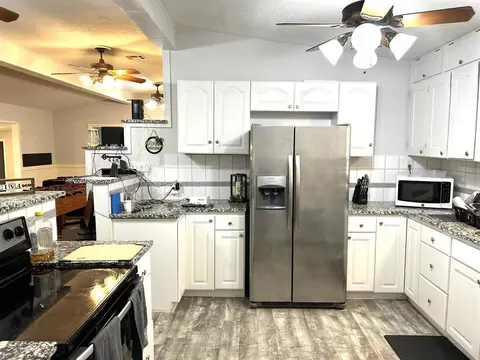 Kitchen - 320 Deer Run Rd, Trinity, TX 75862 photo 2 of 3