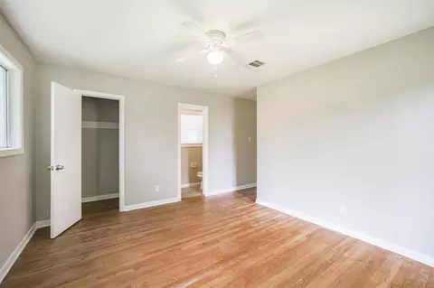 Bedroom - 1306 Glencrest Dr, Pasadena, TX 77502 photo 2 of 5