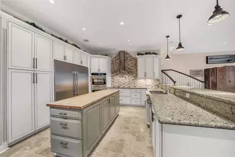 6317 Riverview Way, Houston, TX 77057