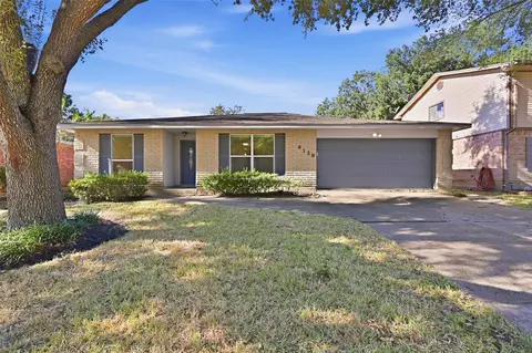 6129 Creekside Ln, League City, TX 77573
