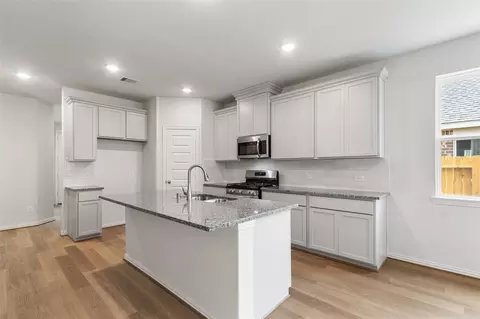 Kitchen - 4209 Red Cedar Ring Ln, Pinehurst, TX 77362 photo 1 of 1