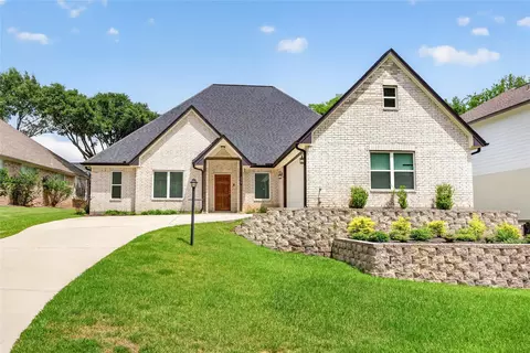 229 Blue Hill Dr, Montgomery, TX 77356