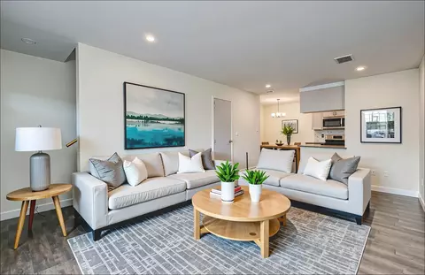 8801 Hammerly Blvd #1702, Houston, TX 77080