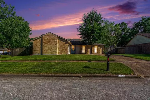 5618 Bridgegate Dr, Spring, TX 77373 photo 1