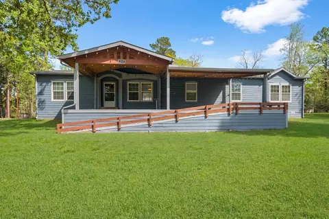 Exterior - 115 Canadian Dr, Trinity, TX 75862 photo 1 of 7
