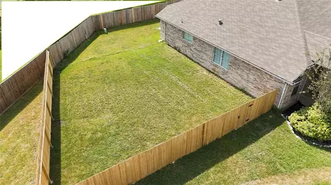 9530 Flying Eagle Ct, Houston, TX 77083