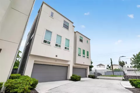 3127 Leeland St, Houston, TX 77003