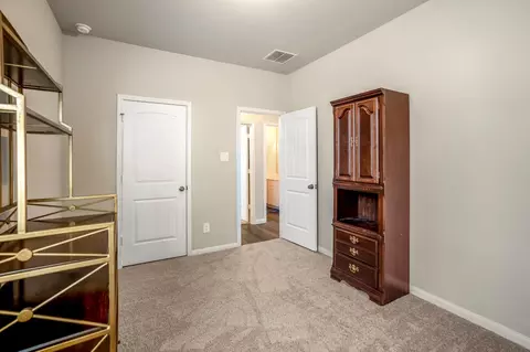 Bedroom - 2816 Madison Dr, Conroe, TX 77304 photo 2 of 5