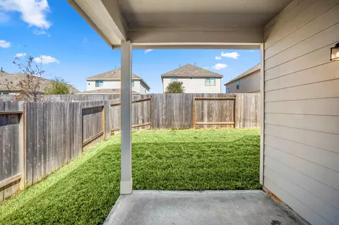 Exterior - 2816 Madison Dr, Conroe, TX 77304 photo 3 of 5