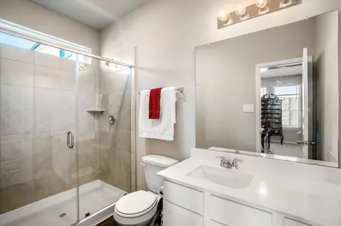 Bath - 2816 Madison Dr, Conroe, TX 77304 photo 3 of 4
