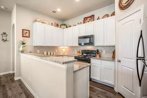 Kitchen - 2816 Madison Dr, Conroe, TX 77304 photo 1 of 2