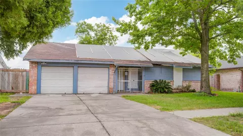 10615 Kirkdale Dr, Houston, TX 77089