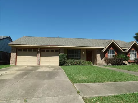 303 Coronation Dr, Houston, TX 77034