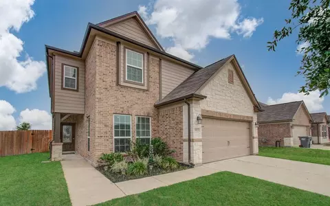 3122 Crestone Dr, Rosenberg, TX 77471 photo 1