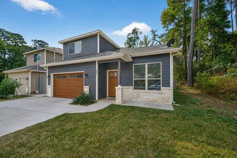 804 Pearl River Dr, Montgomery, TX 77316